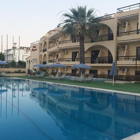 Smart Accommodation Rhodes Кремасті Екстер'єр фото