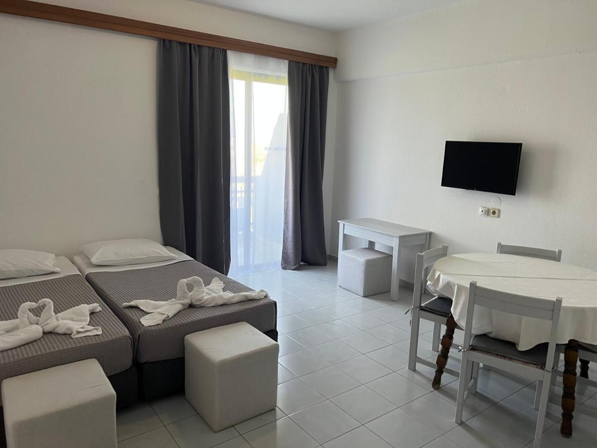 Smart Accommodation Rhodes Кремасті Екстер'єр фото