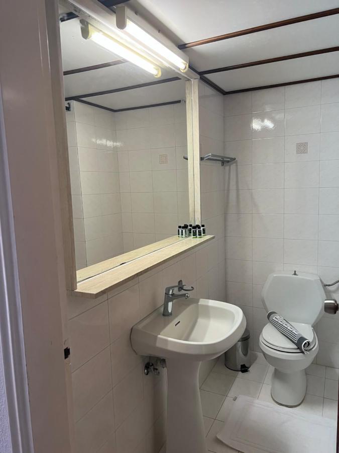 Smart Accommodation Rhodes Кремасті Екстер'єр фото